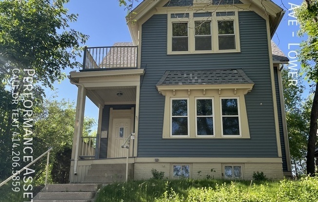 1106 E PRYOR AVE