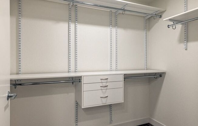 2 Bedroom Closet - Coen & Columbia