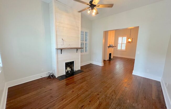 2 BED | 2.5 BATH | DOWNTOWN LIVING | PRIVATE COURTYARD | WALK TO EVERYTHING