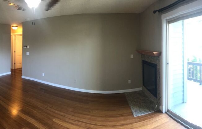 2 beds, 1 bath, 850 sqft, $1,550