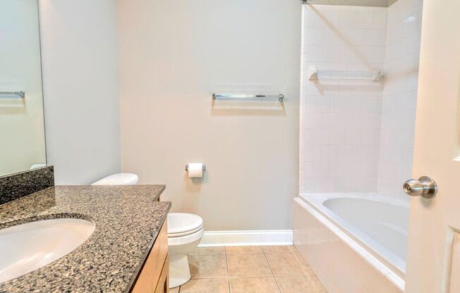 2 beds, 2.5 baths, $2,100, Unit # #A 4