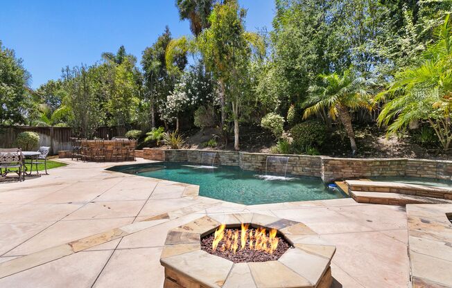 Beautiful 4-Bedroom Home with Private Pool & Spa in Laguna Niguel!