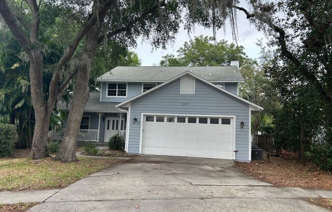 Spacious and Perfectly located 4/2 home in Bear Lake area