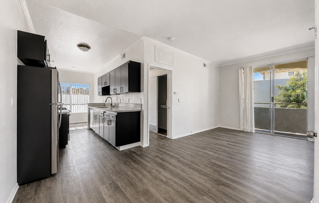 1 bed, 1 bath, 550 sqft, $1,998, Unit 310