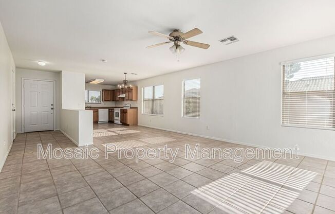 1543 S DANIELSON WAY