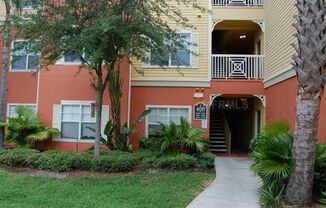 Spacious  and nice 2nd floor 2bed/1bath unit in the sought after Grand Key in South Tampa!
