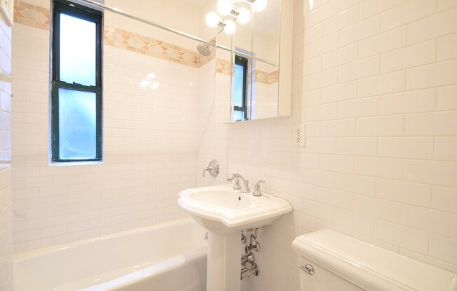 1 bed, 1 bath, $4,995, Unit 5A