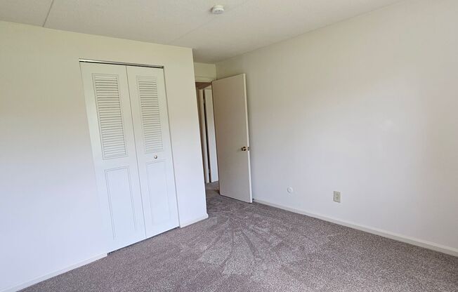 2 beds, 1 bath, 900 sqft, $1,525, Unit 317