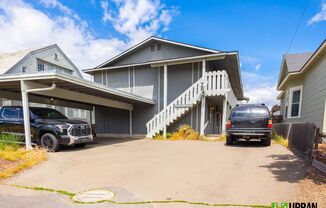 Nora Ave 921 E