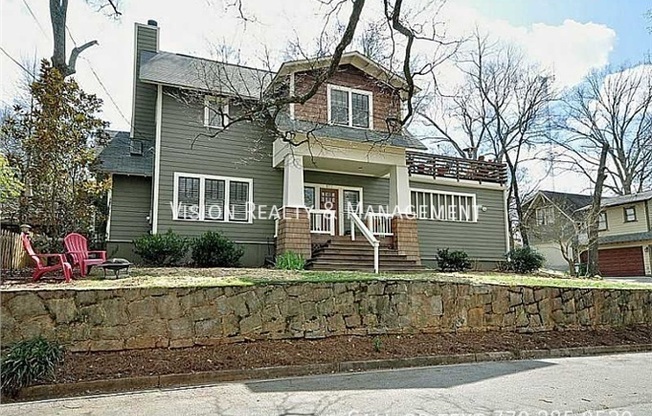 977 CUMMINGS ST SE