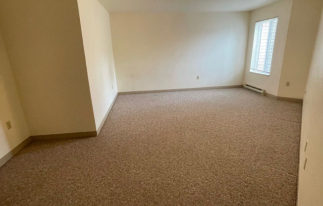 2 beds, 1 bath, 1,000 sqft, $925, Unit TE218X-101