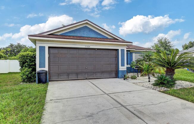 Spacious 4-Bedroom Home in Rivercrest, Riverview
