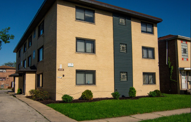 14039 S Atlantic