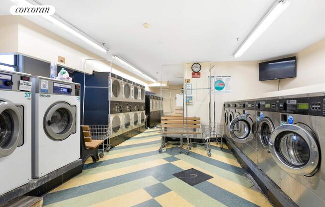 1 bed, 1 bath, $2,800, Unit C2110