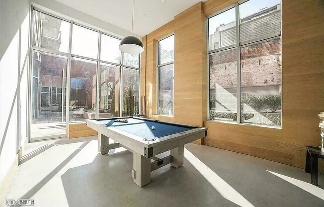 1 bed, 1 bath, $4,350, Unit 525