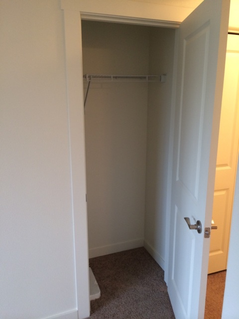 2 beds, 2 baths, 958 sqft, $1,725, Unit 317B