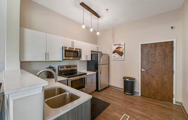 Patchen Oaks Apartments - Clubhouse Kitchen