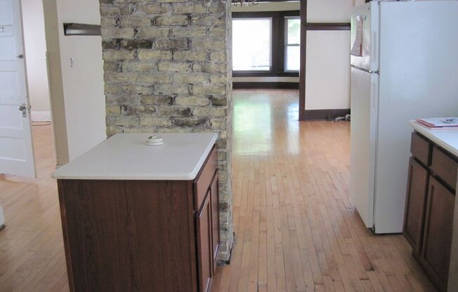 2417-19 N. Cramer St.