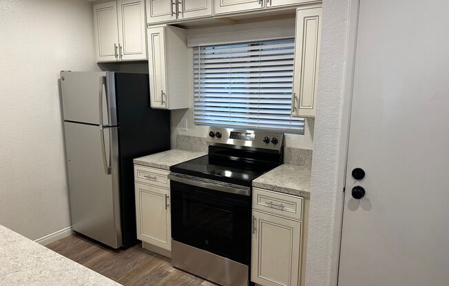 1 bed, 1 bath, 825 sqft, $2,495, Unit 115