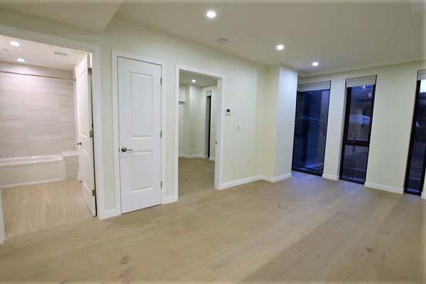 41 26 44 ST