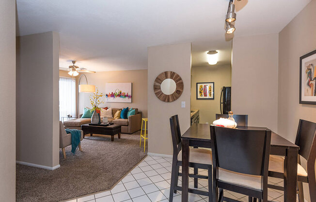 Dining Area at Reflection Cove Apartments, Manchester, MO, 63021