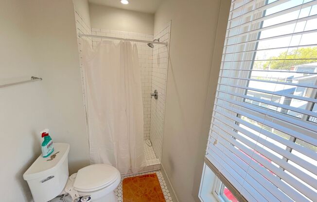 2 beds, 2 baths, 1,066 sqft, $2,100, Unit Unit A