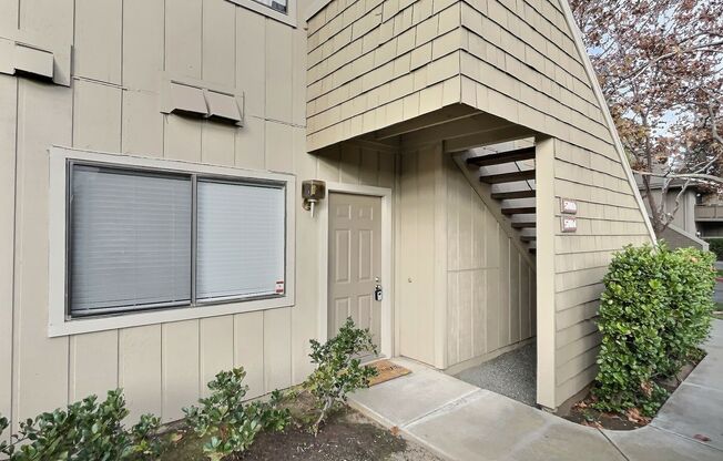 1 Bed/1 Bath Updated Condo with Great Amenities in Blossom Valley