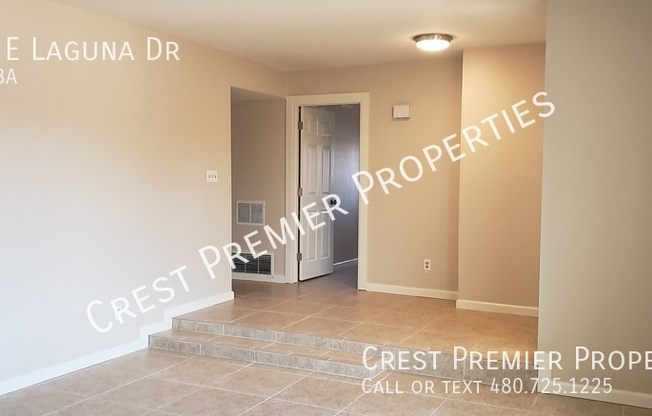 1648 E LAGUNA DR