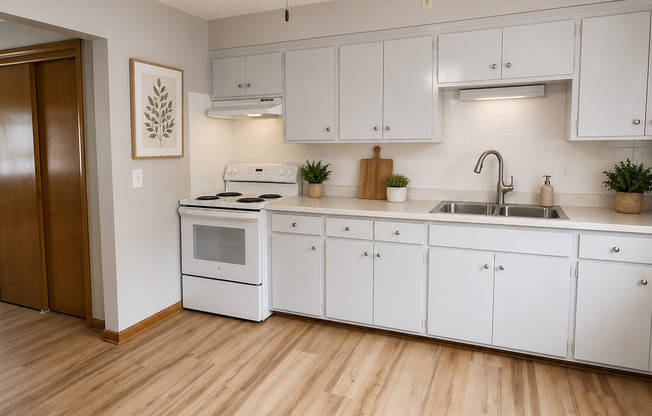 DG - 4520-4522 N 84th Street