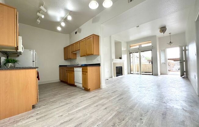 BEAUTIFUL GATED SOUTHWEST CONDO. 3 BEDS AND 2 BATHS. GROUND FLOOR.