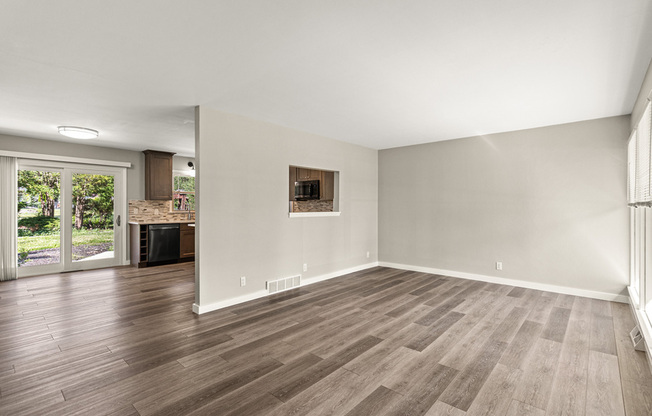58 JUNIPER LN