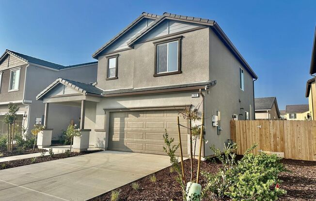 BRAND NEW 3/2.5 Lennar In Riverstone Community