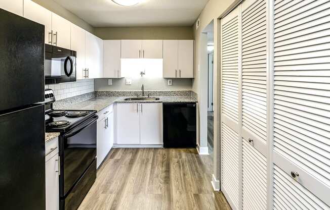 Beautiful newly-renovated one, two and three bedroom apartment townhomes with high-end finishes at Highpoint Apartments in Omaha, NE