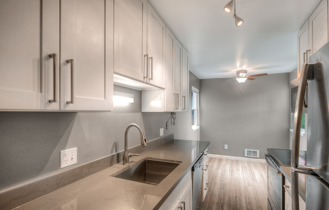 611-615 Apartments