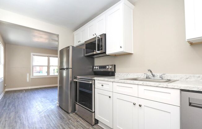 3 beds, 1 bath, $1,495