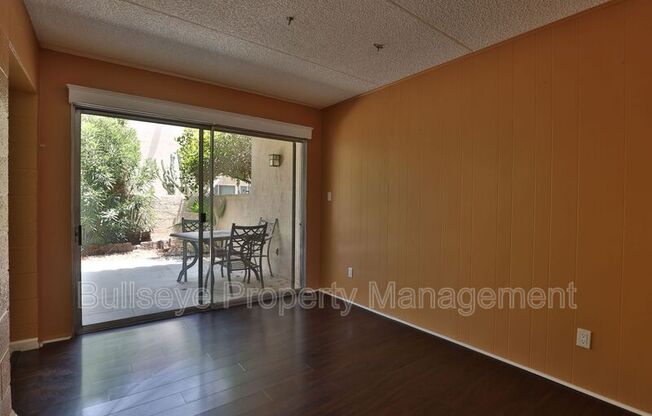 4201 E CAMELBACK Road