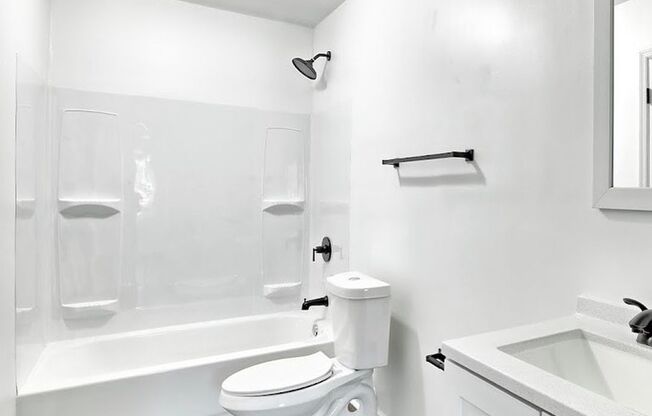 Jackson Brown Gardens - Close To Downtown and Airport