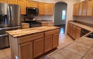 4 beds, 3.5 baths, $2,795