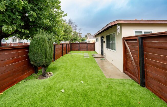 Beautiful newly renovated home available now close to downtown