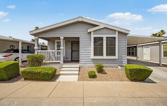 GORGEOUS 2/2 bed/bath HOME / 55+ Phoenix Community