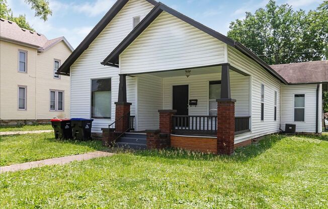 4 beds, 3 baths