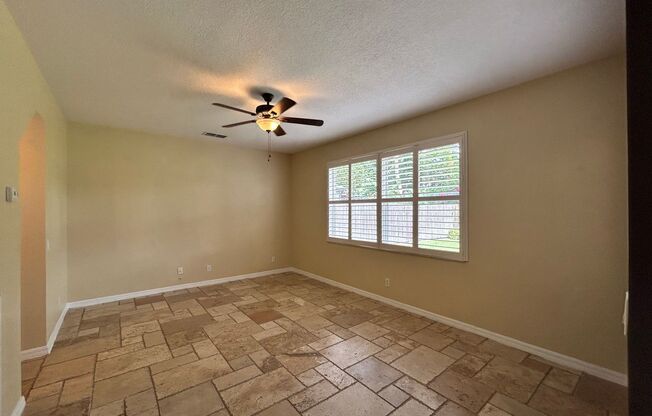 Beautiful 4BD/2.5BA Upgraded Home in Winter Springs