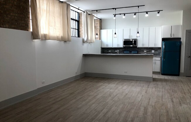 2 beds, 2 baths, 1,103 sqft, $2,495, Unit 1432-009