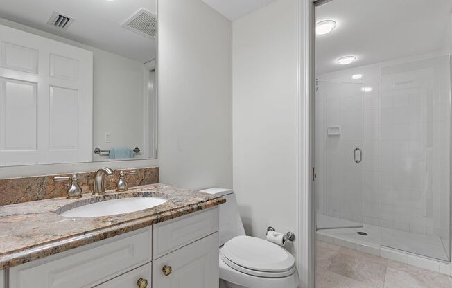 3 beds, 3 baths, 2,500 sqft, $16,000, Unit Off Season