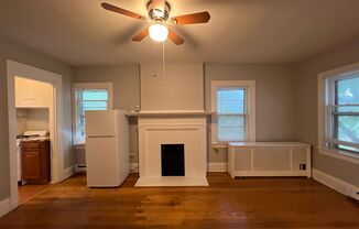 Studio, 1 bath, 150 sqft, $825, Unit 67-G