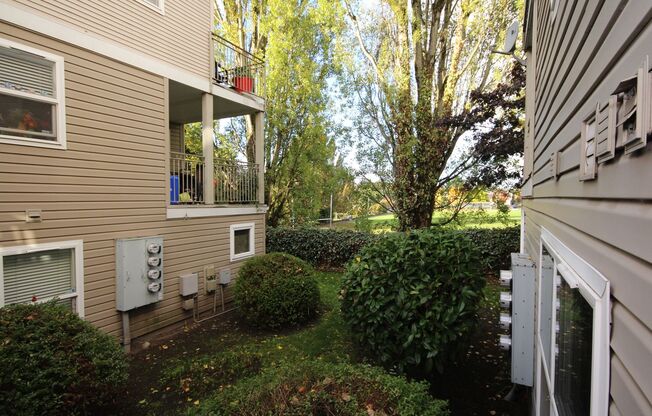 Urban Townhouse Overlooking Judkins Park
