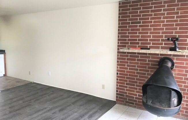 Studio, 1 bath, 616 sqft, $1,595, Unit 111-2