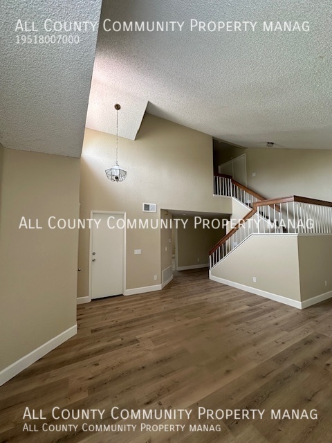 6563 WHITMAN CT