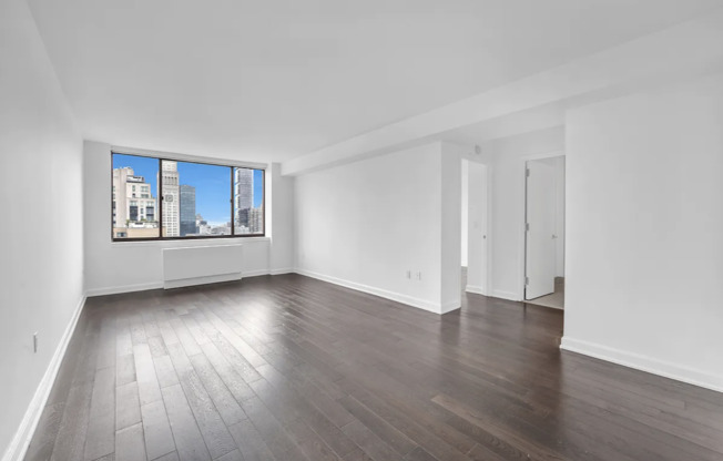 2 beds, 2 baths, 708 sqft, $6,962, Unit 29H