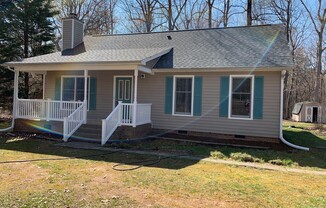 Spacious 3 BR 2 Bath in Mebane, NC AVAILABLE NOW!